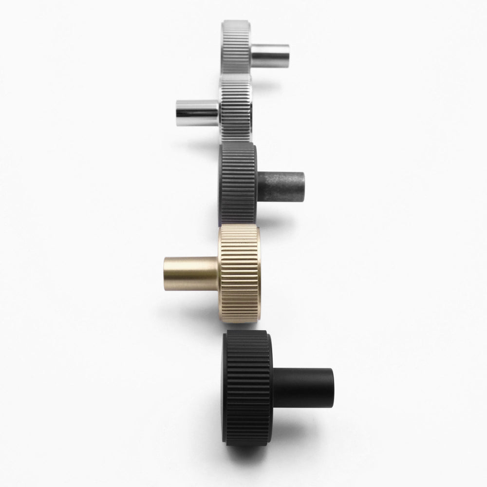 Ribbed knobs in modern finishes with solid brass quality