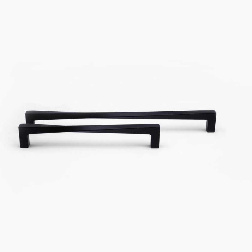 Twist appliance pull in amtte black - modern hardware for appliances